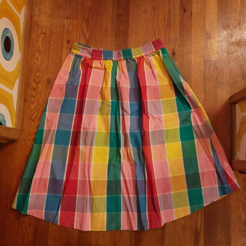 Colorful Plaid Shirt And Skirt Set - Picture 5 of 8